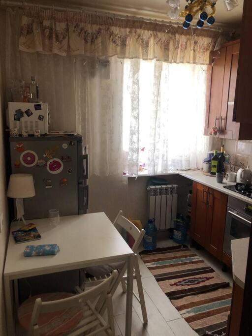 Apartment On Studentska Street Львов Экстерьер фото
