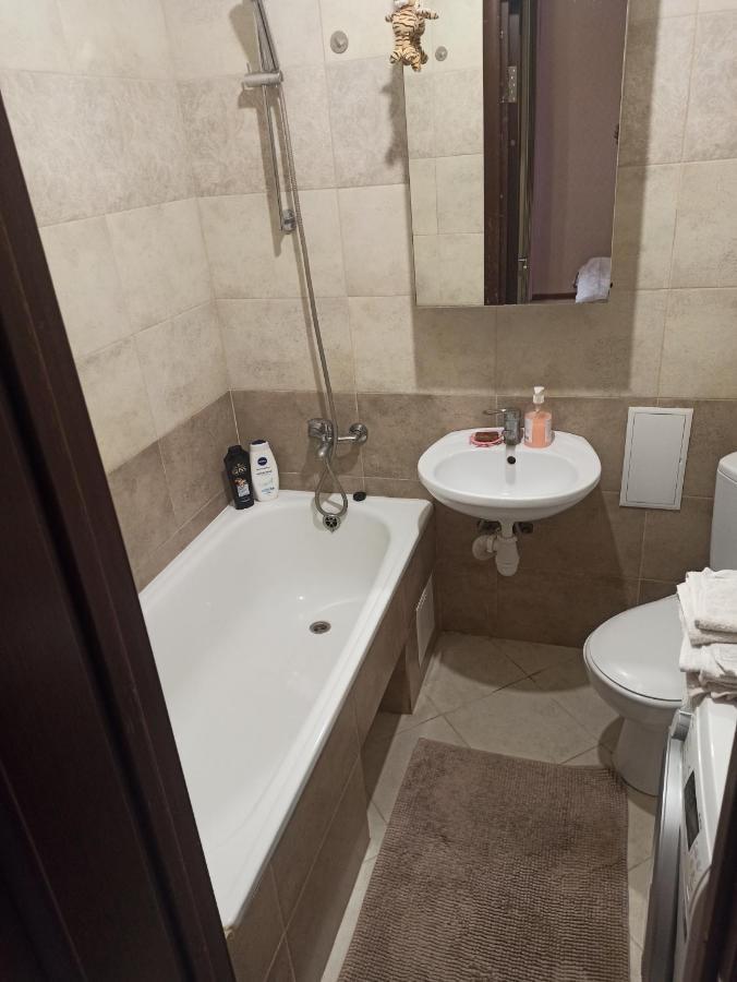 Apartment On Studentska Street Львов Экстерьер фото